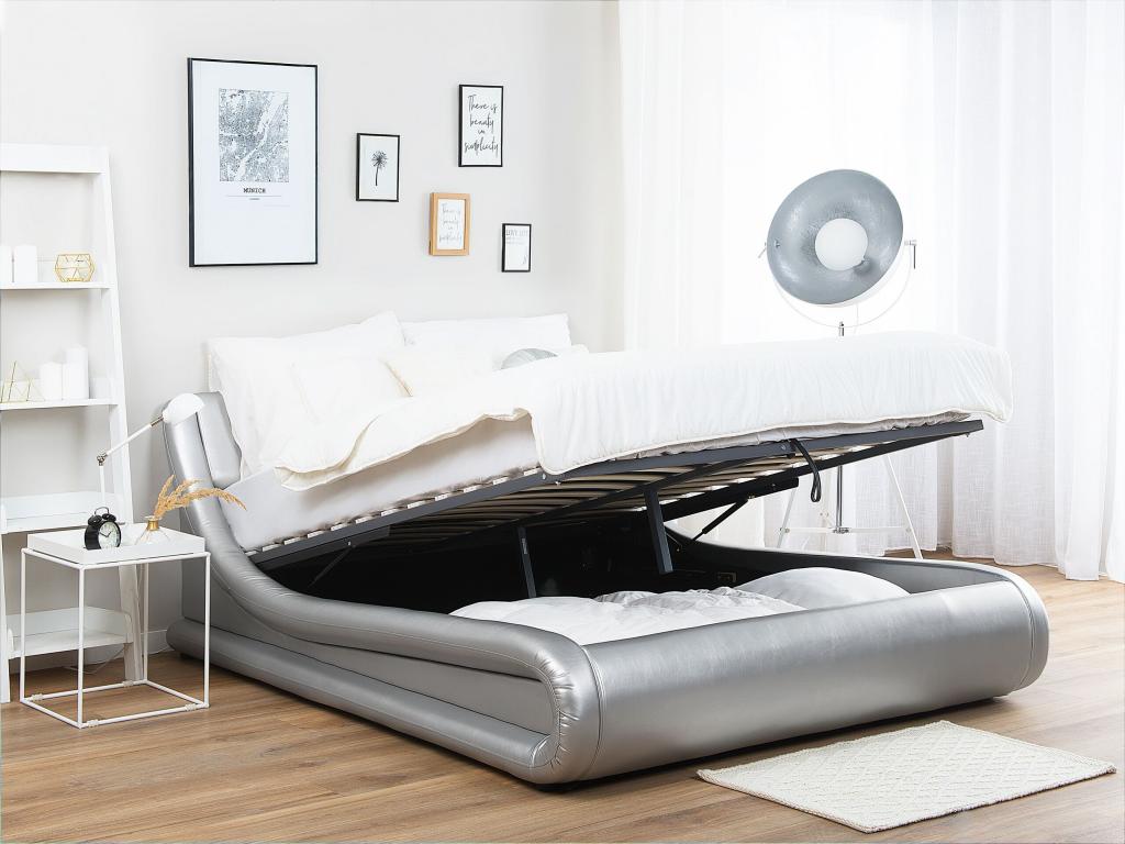 Leather Bed, 180 x 200 cm