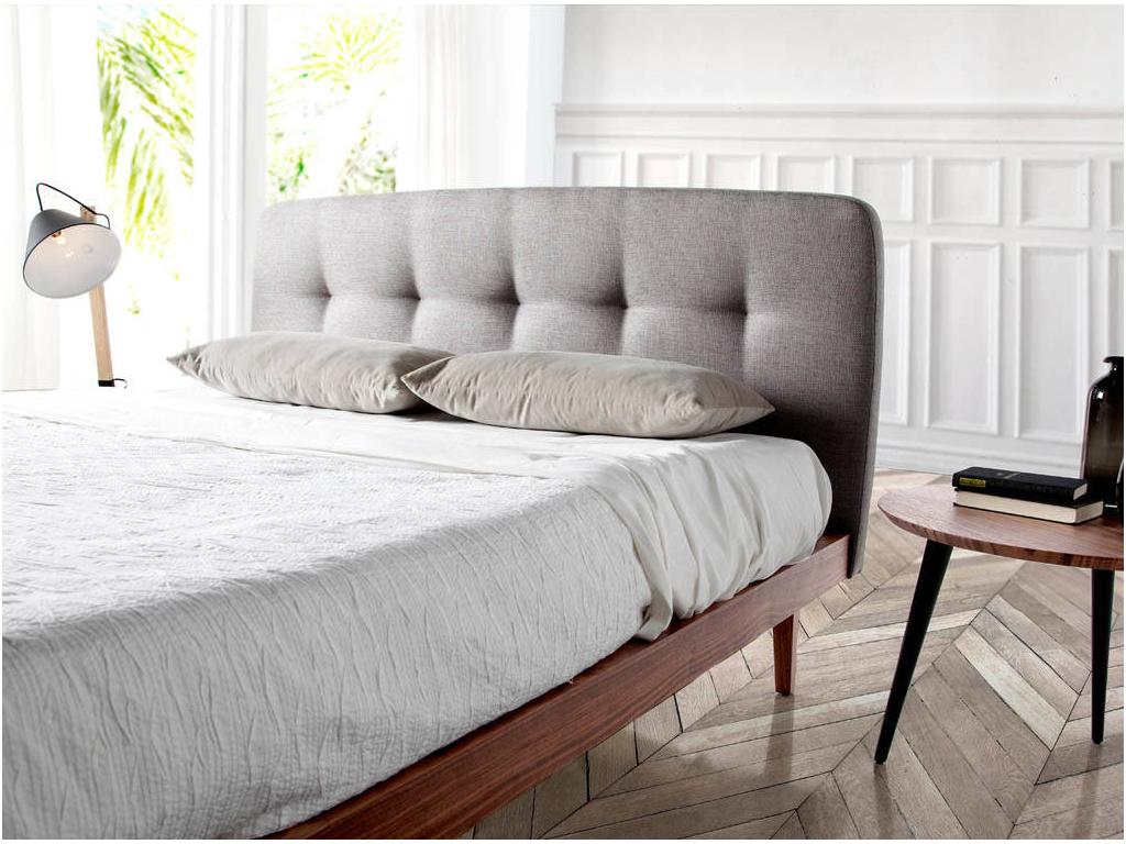 Gray Fabric Bed, 150 x 200 cm
